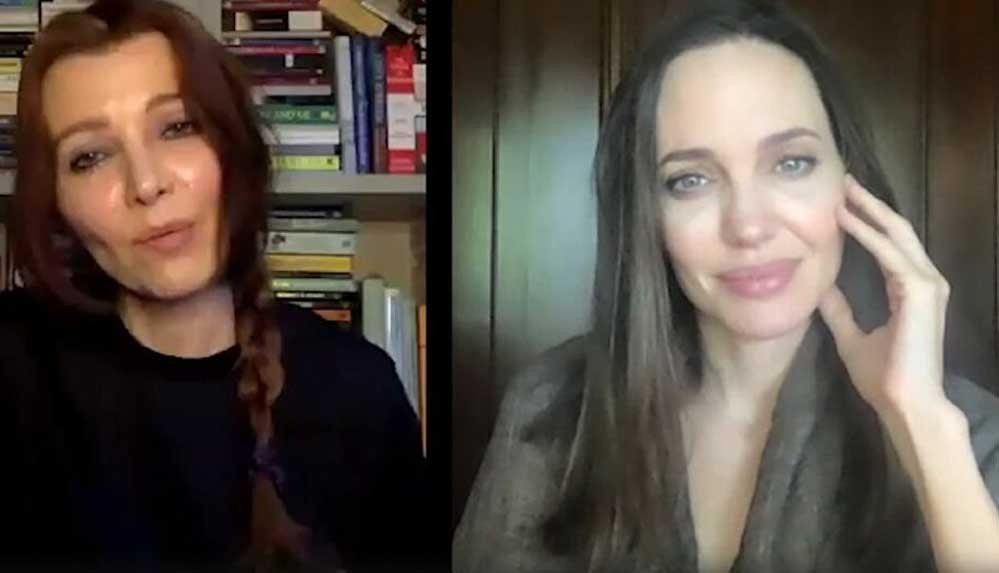 Angelina-Jolie,-Elif-Şafak'la-İstanbul-Sözleşmesi'ni-konuştu