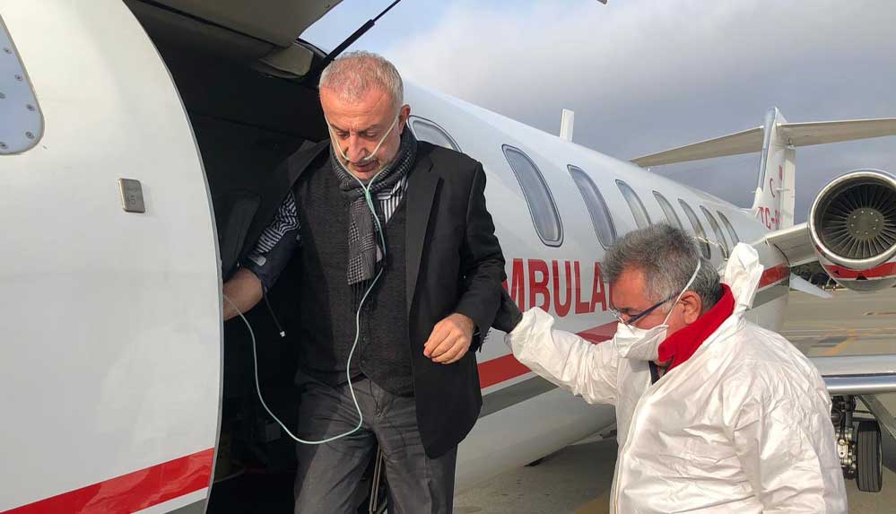 Azerbaycan'da Kovid-19'a yakalanan iş insanı Surur Aydın, ambulans uçakla Türkiye'ye getirildi