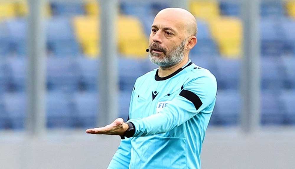 Cüneyt Çakır ve ekibi, EURO 2020'de görev yapacak 4 Cüneyt-Çakır-ve-ekibi,-EURO-2020'de-görev-yapacak