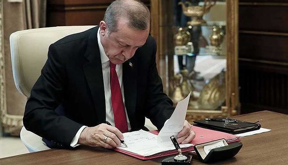 Cumhurbaşkanı-Kararnamesi-ile-büyükelçiliklerde-atama-yapıldı