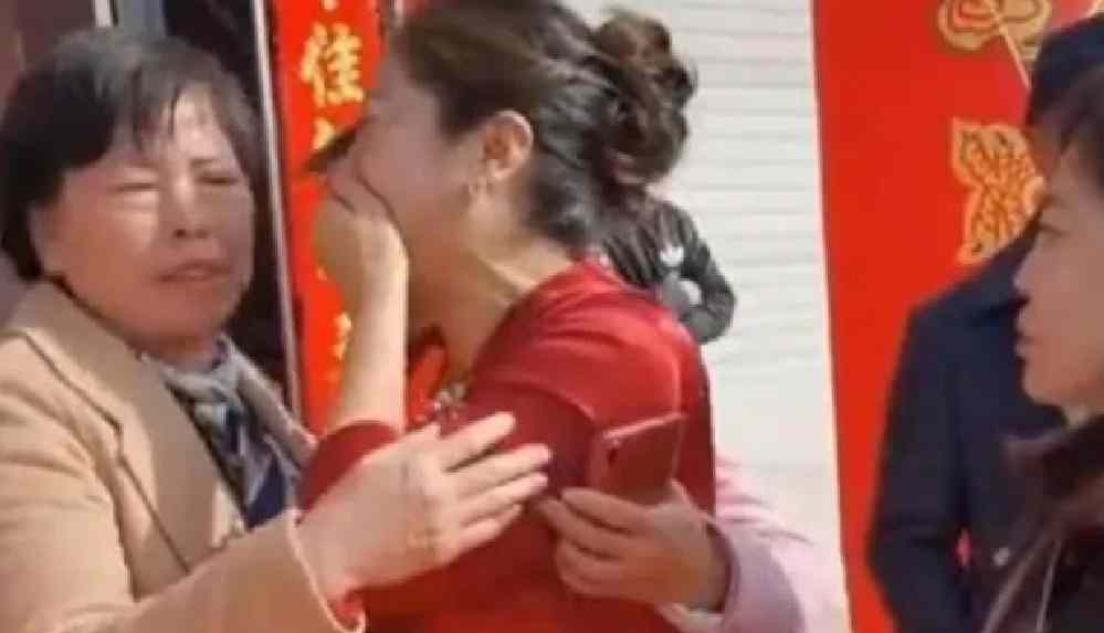 Düğün gününde hayatının şokunu yaşadı_ Gelini, öz kızı çıktı