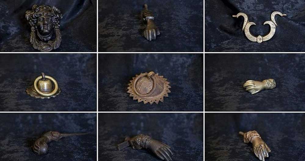 Ege'nin-tarihi-kenti-Tire'de-asırlık-kapı-tokmakları-müzede-sergileniyor-1