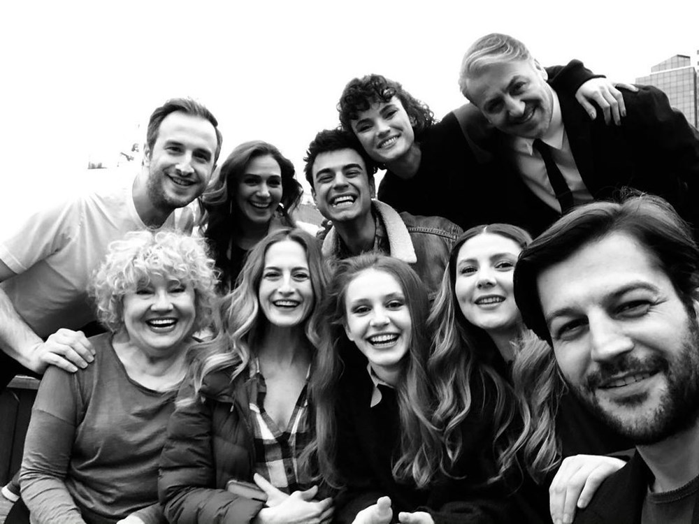 Kanserle mücadelesi devam eden Canan Ergüder oynadığı diziye veda etti