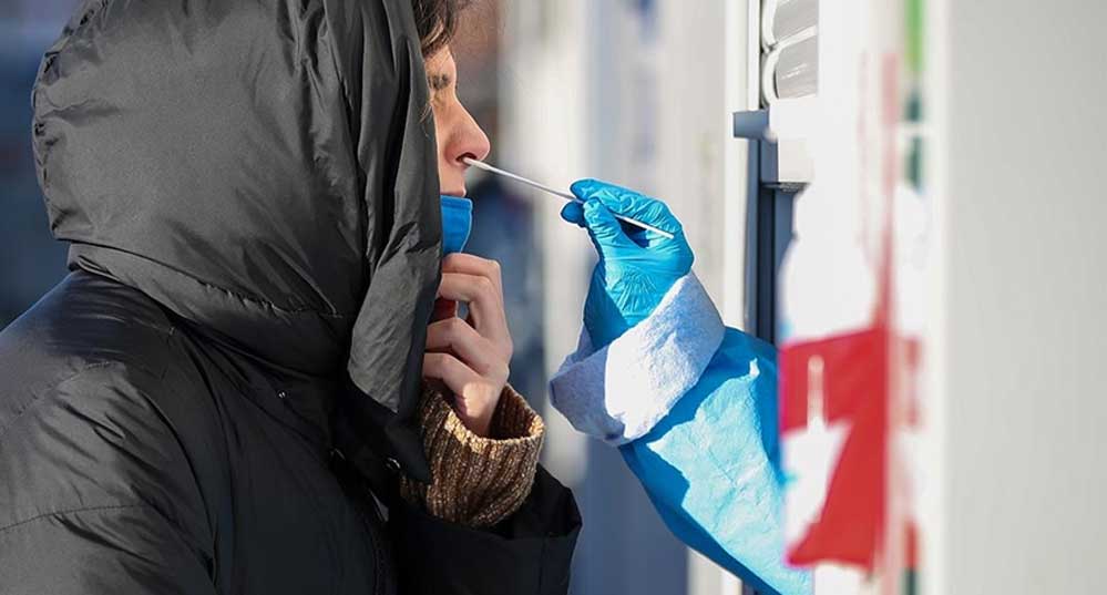 İngiltere'de-104-kişide-'çift-mutant'-Kovid-19-varyantı-görüldü