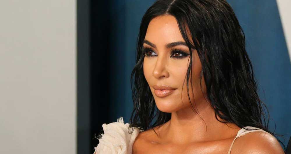 Kim Kardashian'dan ilginç kamufle yöntemi: Tüm dikkatleri üzerine topladı