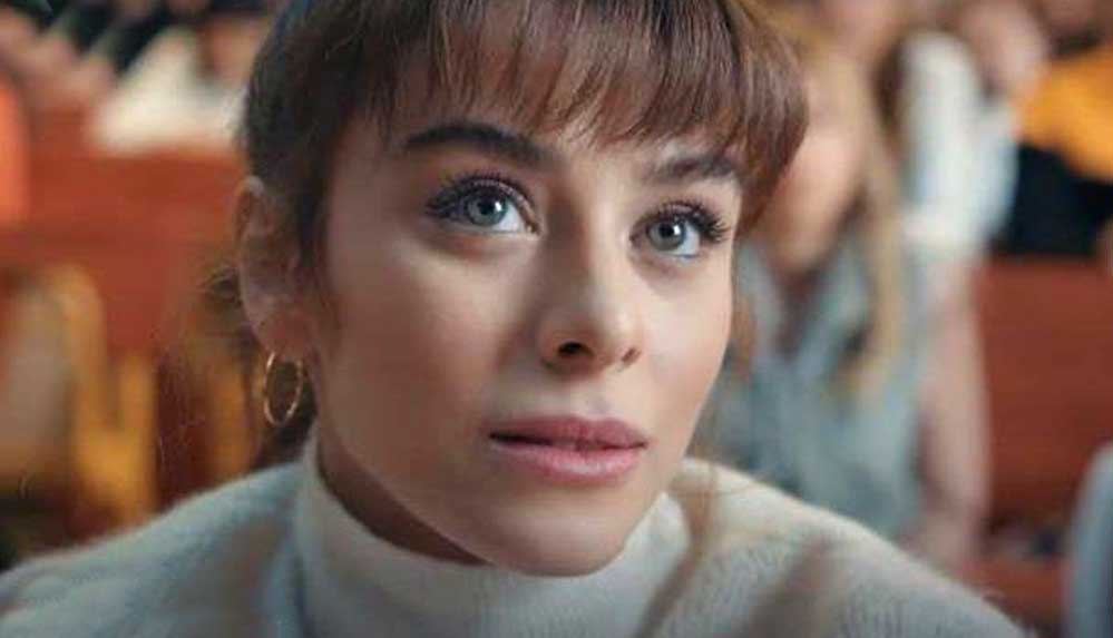 Masumiyet'in Ela'sı İlayda Alişan: 9 yaşındayken annemi kanserden kaybettim 6 Masumiyet'in-Ela'sı-İlayda-Alişan--9-yaşındayken-annemi-kanserden-kaybettim