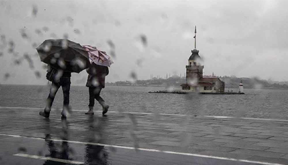 Meteoroloji'den İstanbul için turuncu kodlu uyarı: Gök gürültülü sağanaklara dikkat!