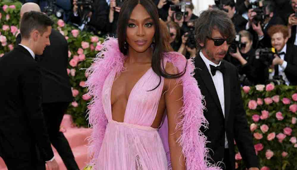 Naomi Campbell kariyerinin en büyük hatasını açıkladı