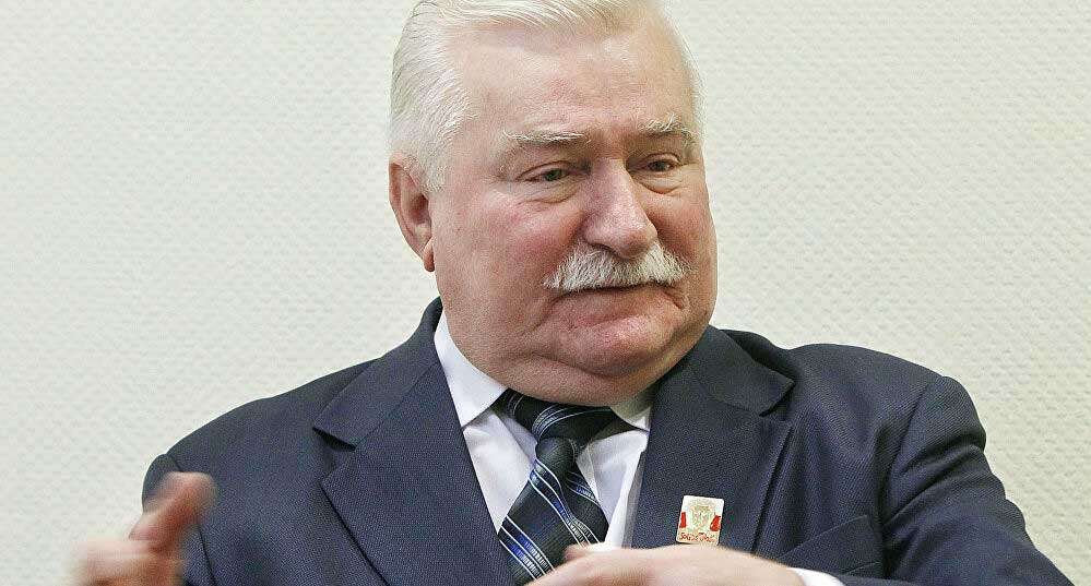 Polonya'nın-eski-Cumhurbaşkanı-Walesa,-internette-iş-arıyor