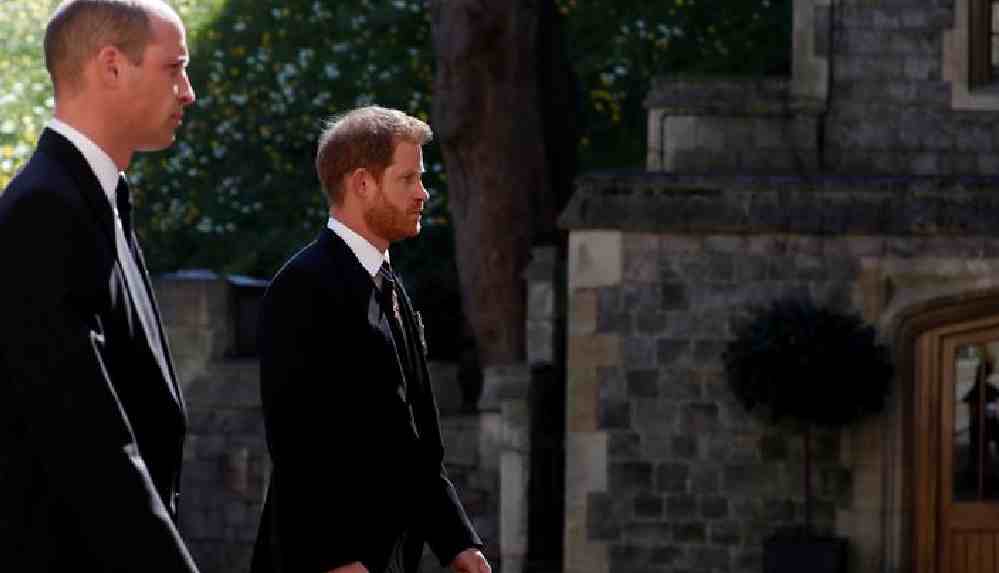 Prens Harry: Annemin ölümü ve kraliyet hayatıyla başa çıkmaya çalışırken kendimi içki ve uyuşturucuya verdim
