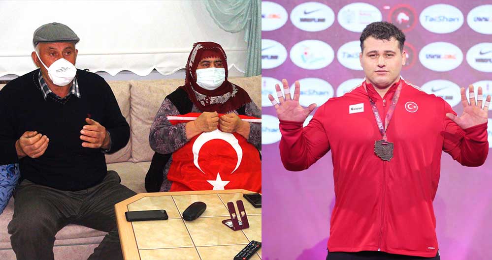 Rıza-Kayaalp'in-baba-evinde-şampiyonluk-sevinci