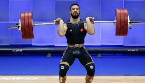 Türk halterci Daniyar İsmayilov, Avrupa şampiyonu oldu
