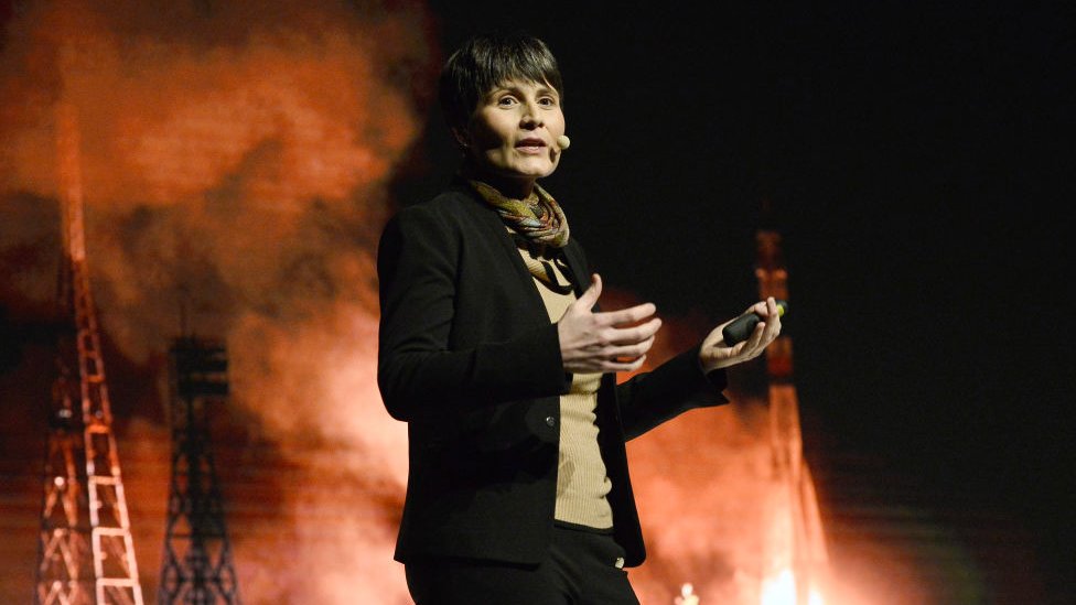 İtalyan astronot Samantha Cristoforetti, Uluslararası Uzay İstasyonu'nun ilk Avrupalı kadın komutanı olacak 3 İtalyan astronot Samantha Cristoforetti, Uluslararası Uzay İstasyonu'nun ilk Avrupalı kadın komutanı olacak