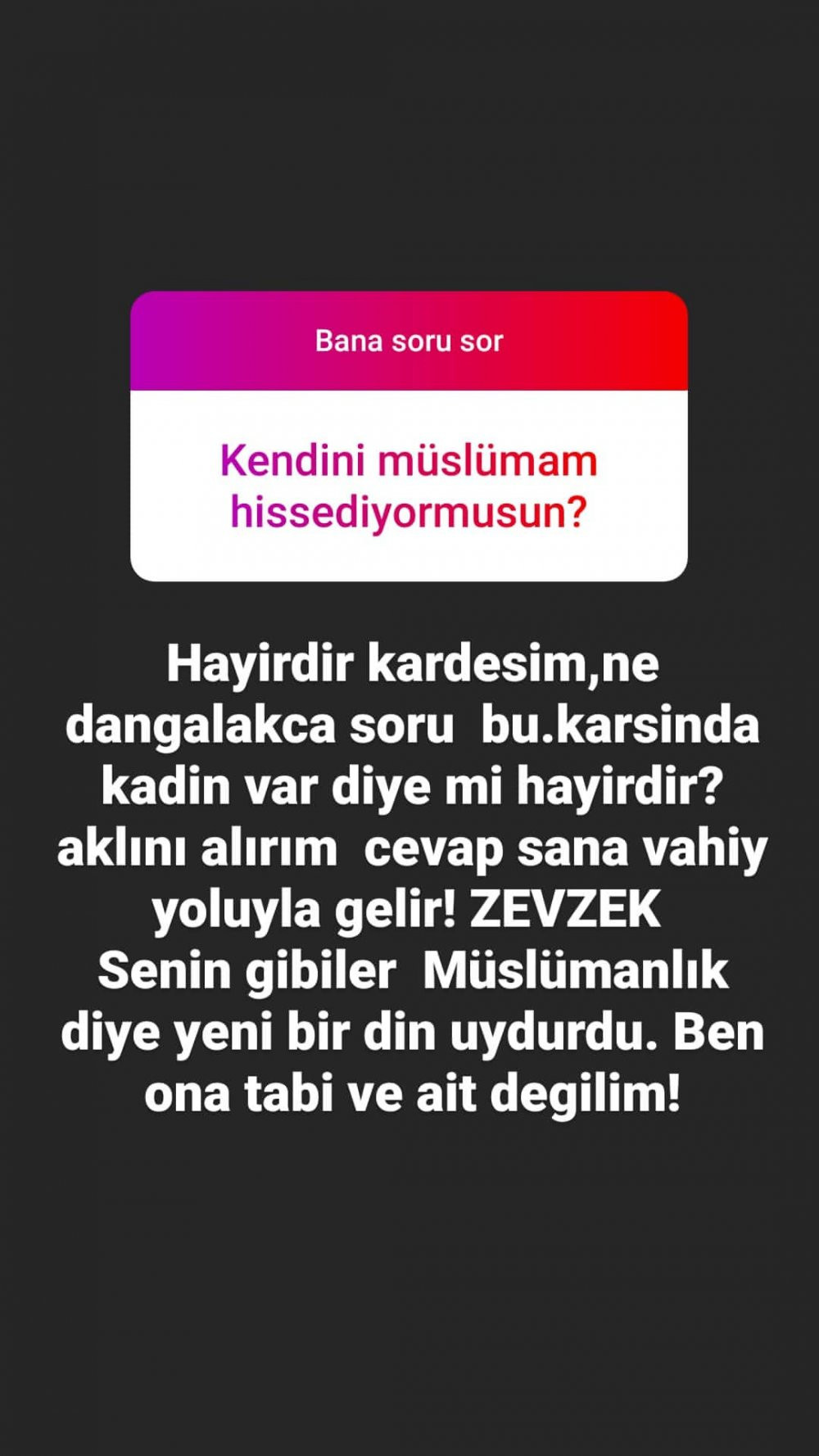 Deniz Akkaya'dan 'müslümanlık' sorusuna sert çıkış: “Aklını alırım senin" 3 Deniz Akkaya'dan 'müslümanlık' sorusuna sert çıkış: “Aklını alırım senin"