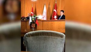 AA muhabiri bakanlara Süleyman Soylu'yu sordu: Salon buz kesti!