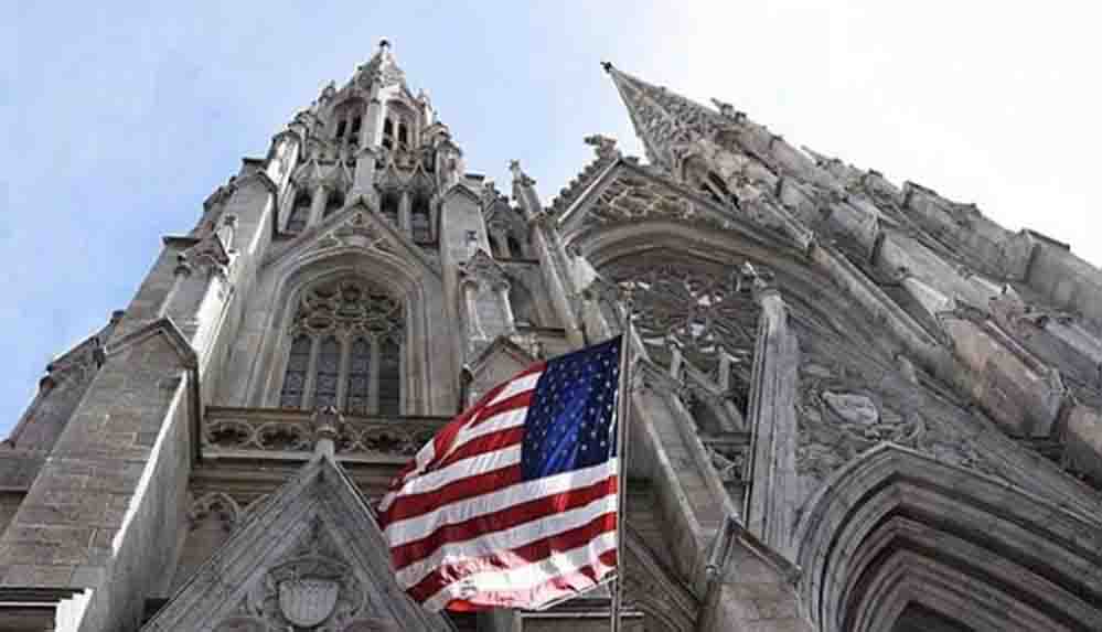 ABD'de kilise hırsızları yakalandı