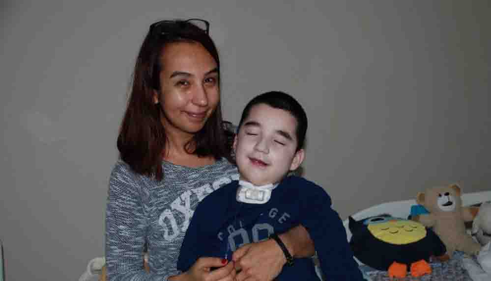 Ameliyatında yanlış operasyonla beyin felci geçiren Ege Avcı nın ailesine uzlaşı teklifi yapıldı