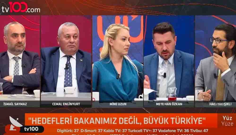 Cemal Enginyurt, Akit yazarına Ak Türkçe dedi, sosyal medyanın gündemine oturdu