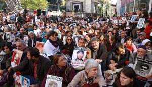 Cumartesi Anneleri: Sedat Peker’in açıklamaları karşısında savcıları görevlerini yerine getirmeye çağırıyoruz