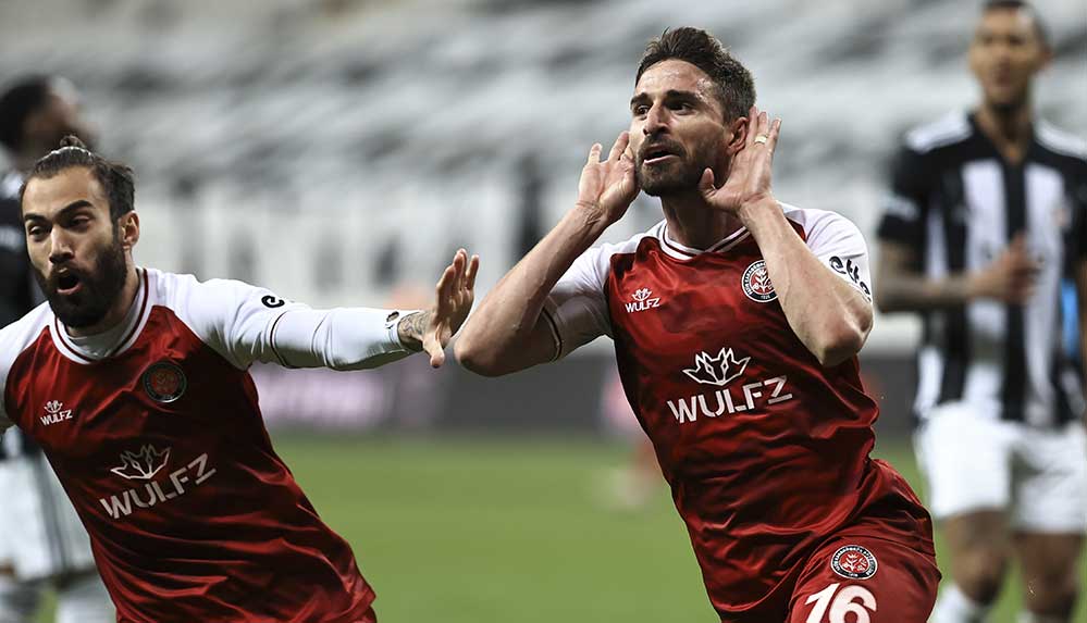 Fatih-Karagümrük-takımının-golünü-atan-Fabio-Borini