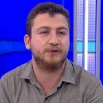 Futbol-yorumcusu-Uğur-Karakullukçu--UltrAslan-grubundan-olduğunu-söyleyen-üç-kişinin-saldırı-girişimine-uğradık