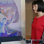 İlk ressam robot Ai-Da yeni sergisini açtı