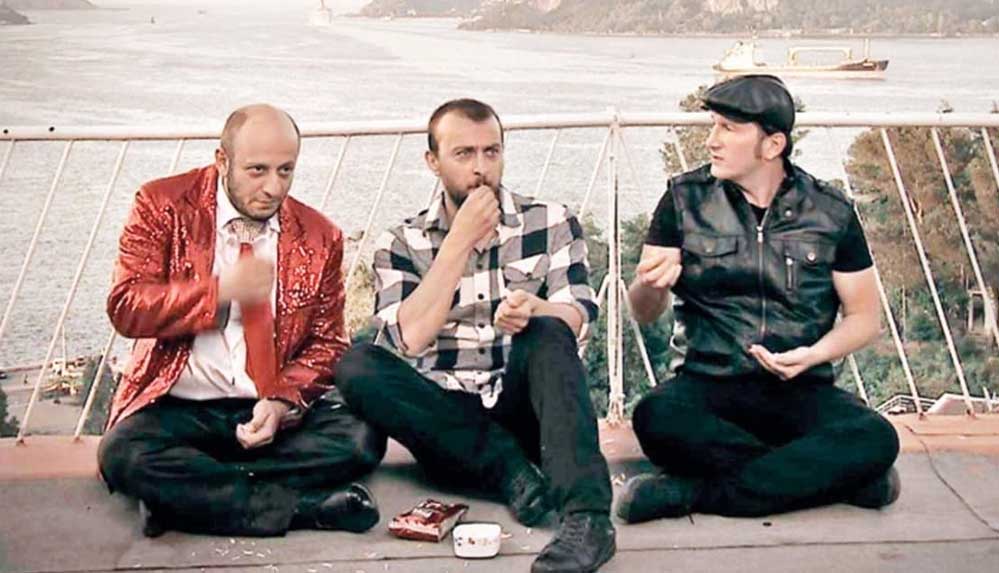 Leyla-ile-Mecnun-müjdesi--Çekim-tarihi-belli-oldu