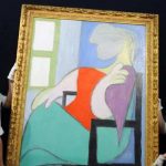 Picasso’nun ‘Pencerenin yanında oturan kadın’ tablosuna 875 milyon TL 11 Picasso’nun ‘Pencerenin yanında oturan kadın’ tablosuna 875 milyon TL