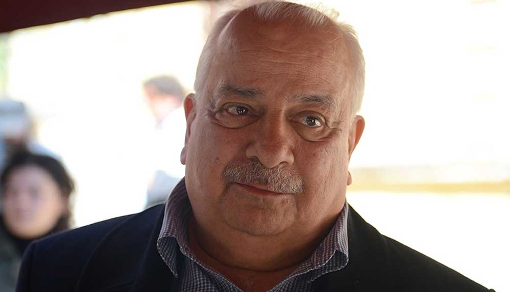 Sinemanın ve tiyatronun duayen oyuncularından Zeki Alasya, vefat yıl dönümünde anılıyor