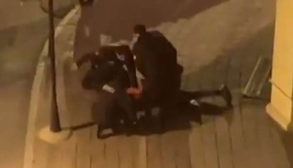 Sosyal medyada büyük tepki çeken İstanbul'daki bekçi şiddeti!