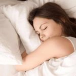 Uykuda düşme hissi neden olur? 6 Uykuya dalarken düşme hissi neden olur_