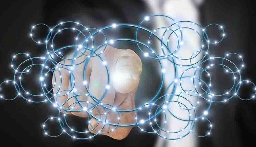 Yapay zeka ile 100 milyon galaksinin görüntülerini analiz edildi