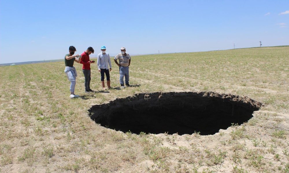 qDI-VKSn0ECyV9CneDwMYw