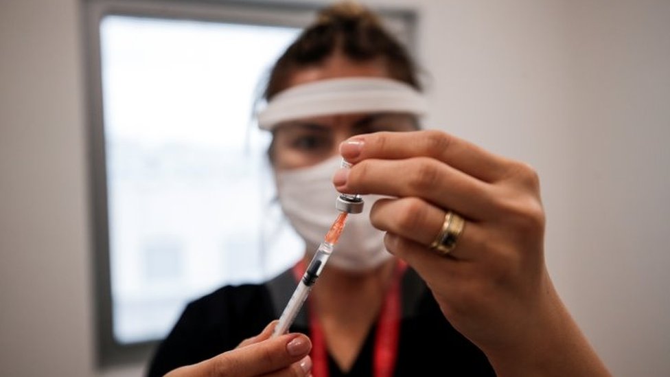 Koronavirüs aşıları kısırlığa yol açıyor mu?