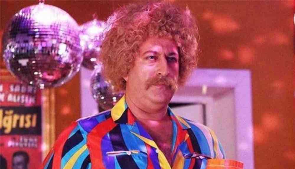 Cem-Yılmaz’dan-Erşan-Kuneri-paylaşımı--'Geliyorum'