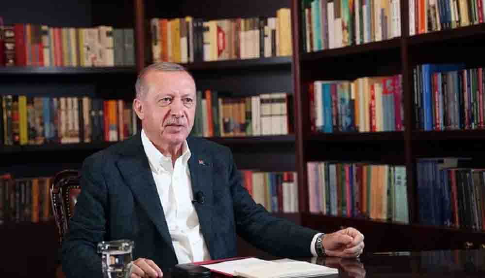 Cumhurbaşkanı Erdoğan'dan "Sağlığınız sıhhatiniz nasıl?" sorusuna cevap: Yıkılmadık, ayaktayız