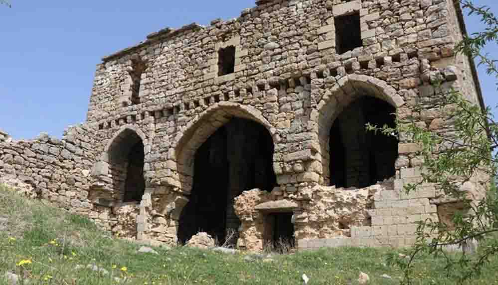 Diyarbakır'da tarihi Meryem Ana Manastırı turizme kazandırılmayı bekliyor