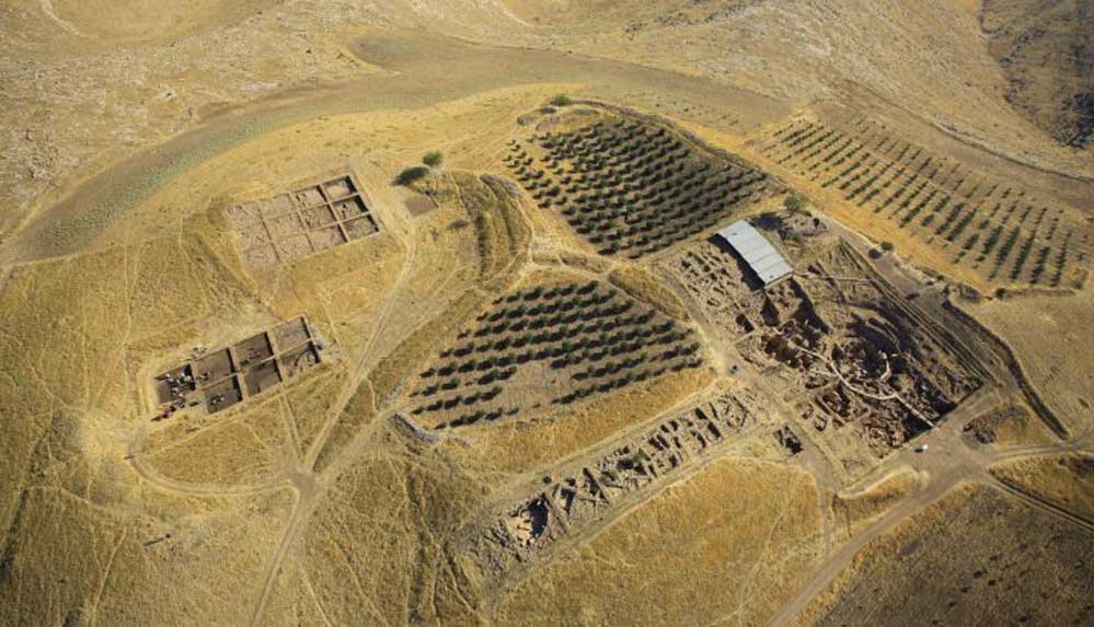 'Göbeklitepe-yakınında-11-yeni-tepe-daha-keşfedildi'