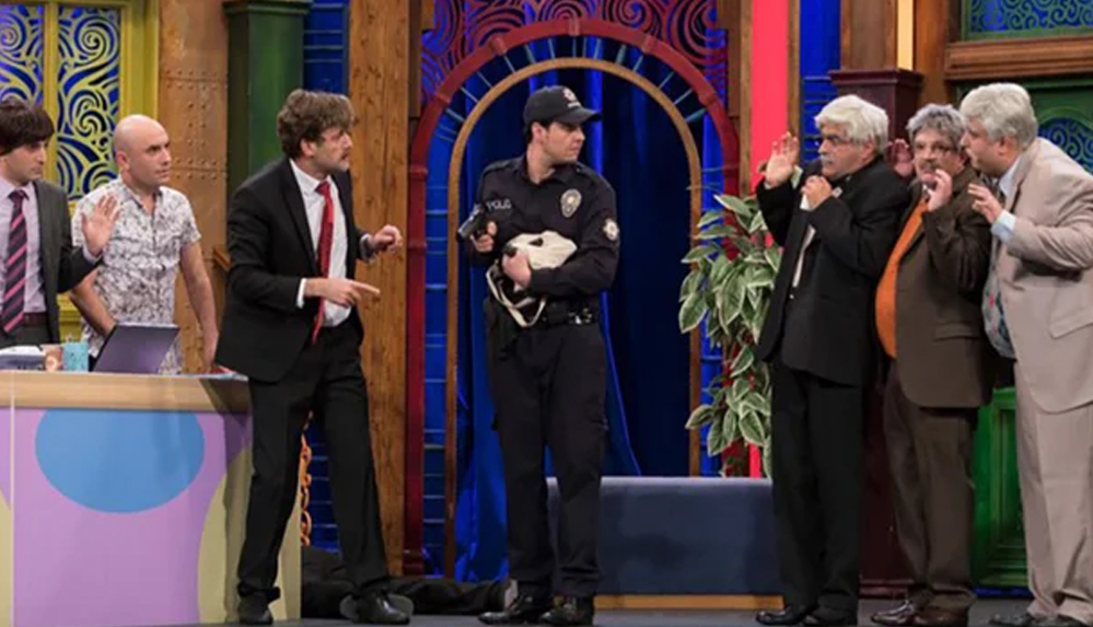 Güldür Güldür’den dikkat çeken ‘pandemi soyguncuları’ skeci!