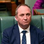 Maske takmayan Avustralya Başbakan Yardımcısı’na para cezası