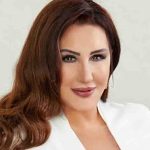 Nükhet Duru'dan 'Menopoza girmişsin; tövbe et, ibadete başla' yorumunu yapan takipçisine sert yanıt