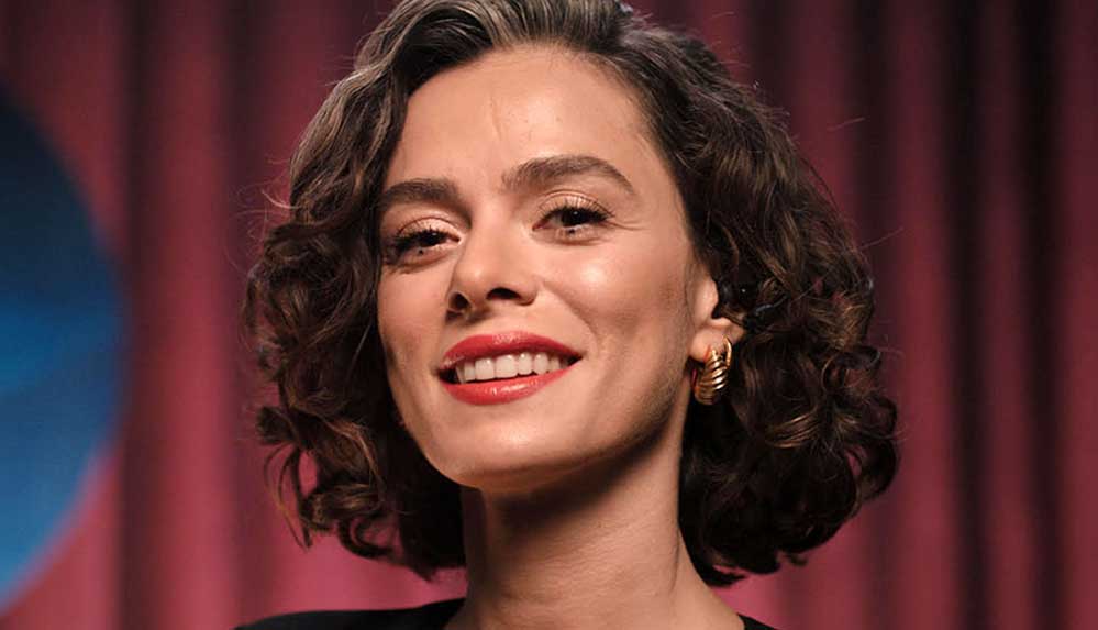 Özge-Özpirinçci-hamile-olduğunu-açıkladı-1