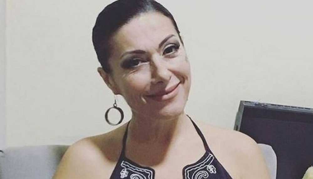 Üçüncü kez kanser olan şarkıcı Gülay Sezer: Artık bir vasiyet hazırlayayım 4 Üçüncü-kez-kanser-olan-şarkıcı-Gülay-Sezer--Artık-bir-vasiyet-hazırlayayım
