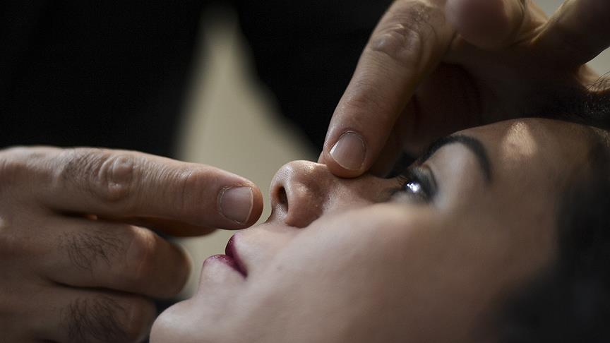 Burun tıkanıklığı neden olur? Burun tıkanıklığına hangi yağ iyi gelir?