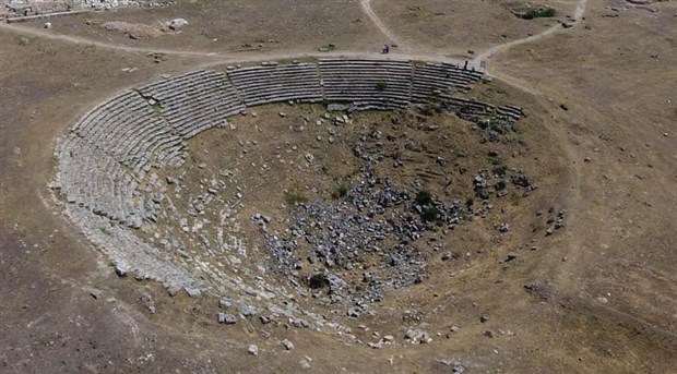 2 bin 200 yıllık Laodikya Antik Tiyatrosu'nda çalışmalar tamamlandı