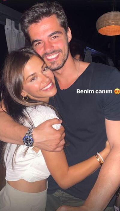 Berk Atan'dan sevgilisi Selin Yağcıoğlu ile ilk paylaşım