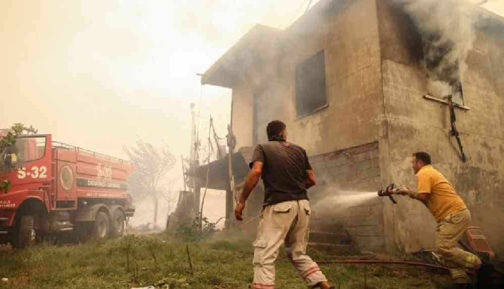 AFAD: Manavgat'taki yangında üç vatandaşımız hayatını kaybetti