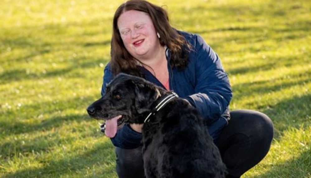 Britanya’da, işitme engelli kadın hükümete açtığı davayı kazandı