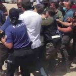 HDP'li Gergerlioğlu için düzenlenen 'adalet nöbeti'nde 4 kişi gözaltına alındı 22 HDP'li Gergerlioğlu için 'adalet nöbeti'nde 4 kişi gözaltına alındı