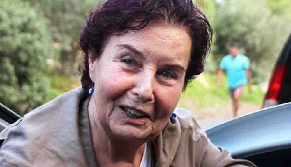 Hastaneye kaldırılan Fatma Girik'in vefat iddialarıyla ilgili açıklama geldi